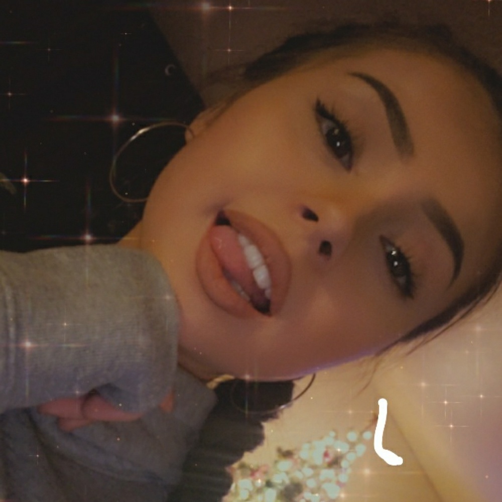 Meet your Posher, Jasmine